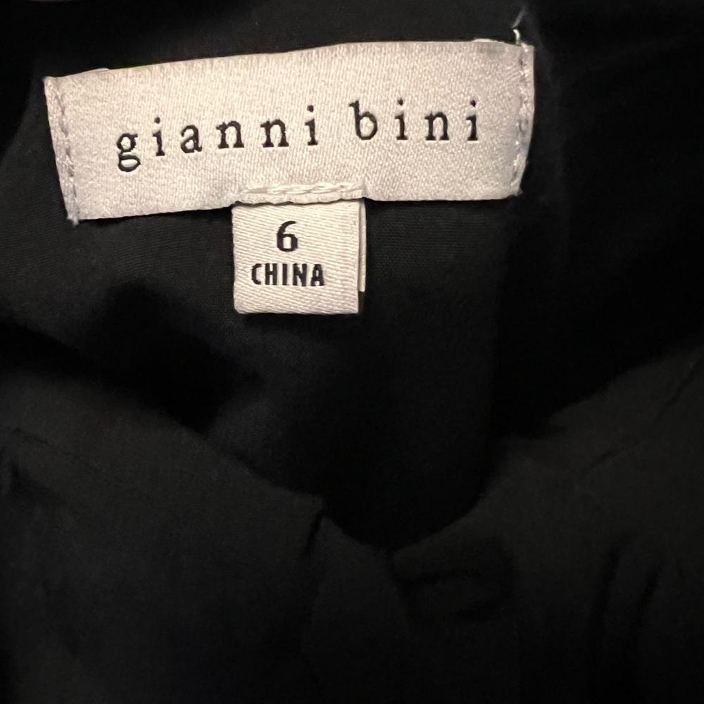 Gianni Bini Classic Black Garment size 6 - Picture 3 of 3